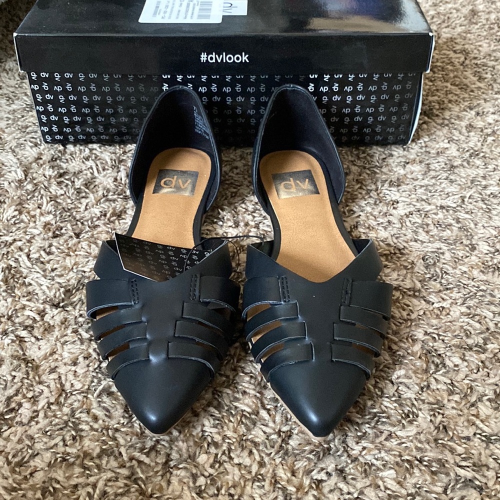 NWB DV Flats